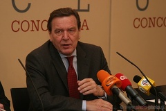 Gerhard Schröder - Entscheidungen (20061211 0012)